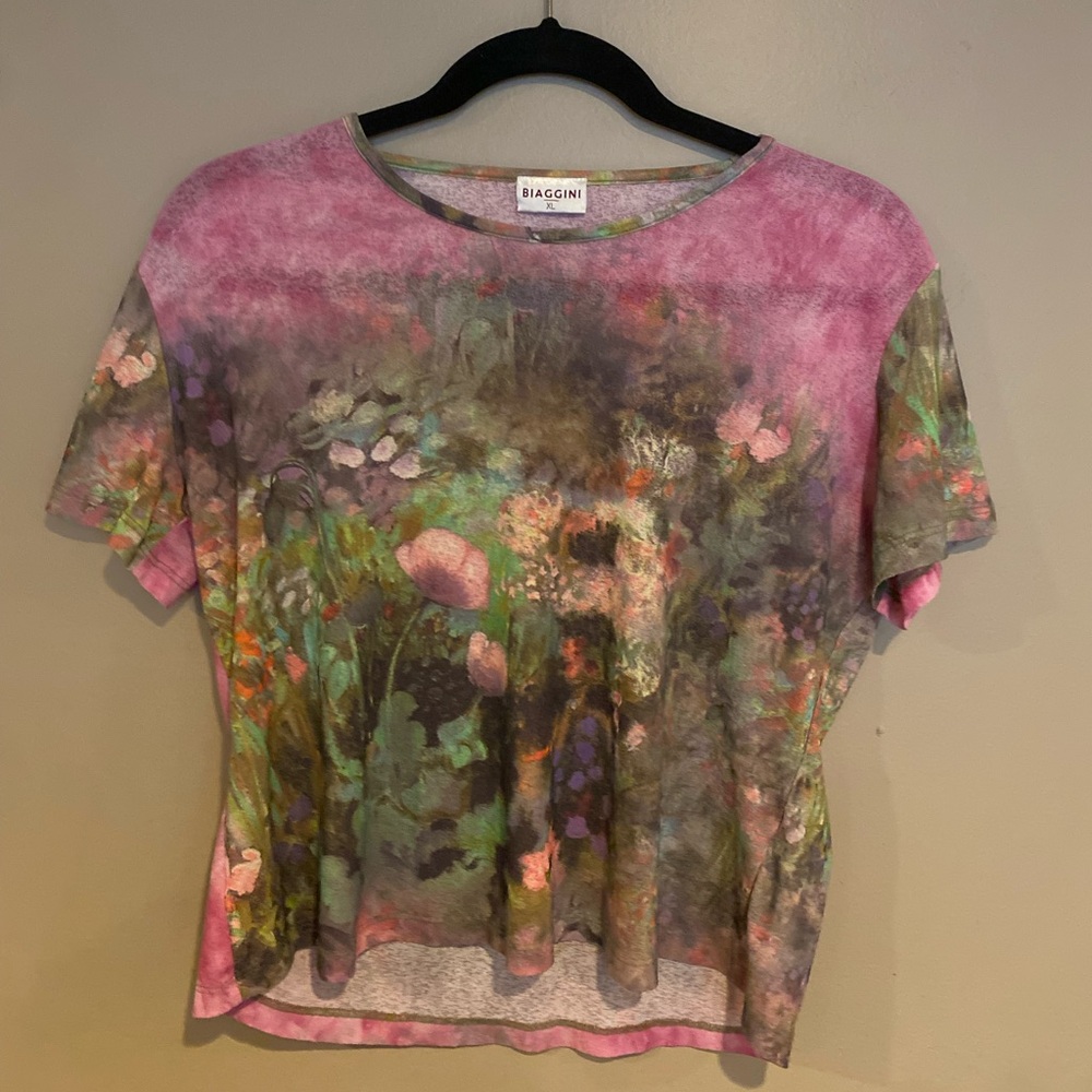 Biaggini Watercolor Floral Short Sleeve Babydoll Tee